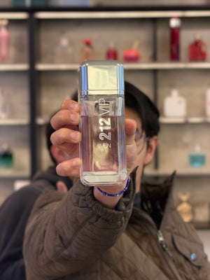 🥂🖤 212 VIP Men Eau de Toilette – Carolina Herrera