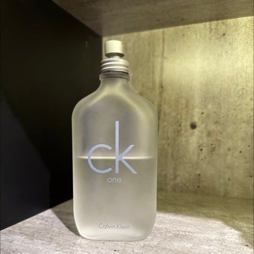 🌈 CK One – Calvin Klein