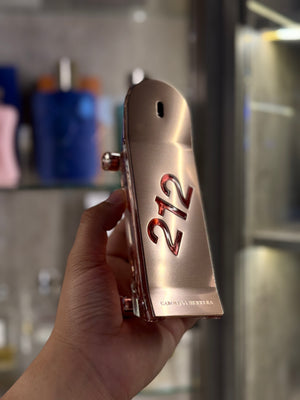 Decant de 🛹✨ 212 Heroes For Her – Carolina Herrera