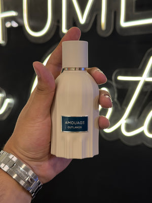 🌌🔥 Outlands Eau de Parfum – Amouage