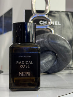 🌹🖤 Radical Rose Extrait de Parfum – Matière Première